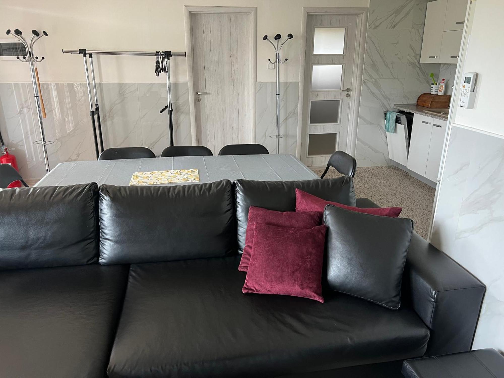 Johnys Apartment オストラヴァ エクステリア 写真